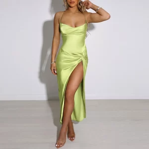 H4e33b2e4b30b4806ad1e46fe1d3c2f44C